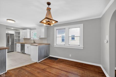 4915 Evanston Avenue Indianapolis IN 46205