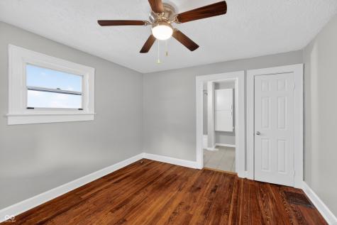 4915 Evanston Avenue Indianapolis IN 46205