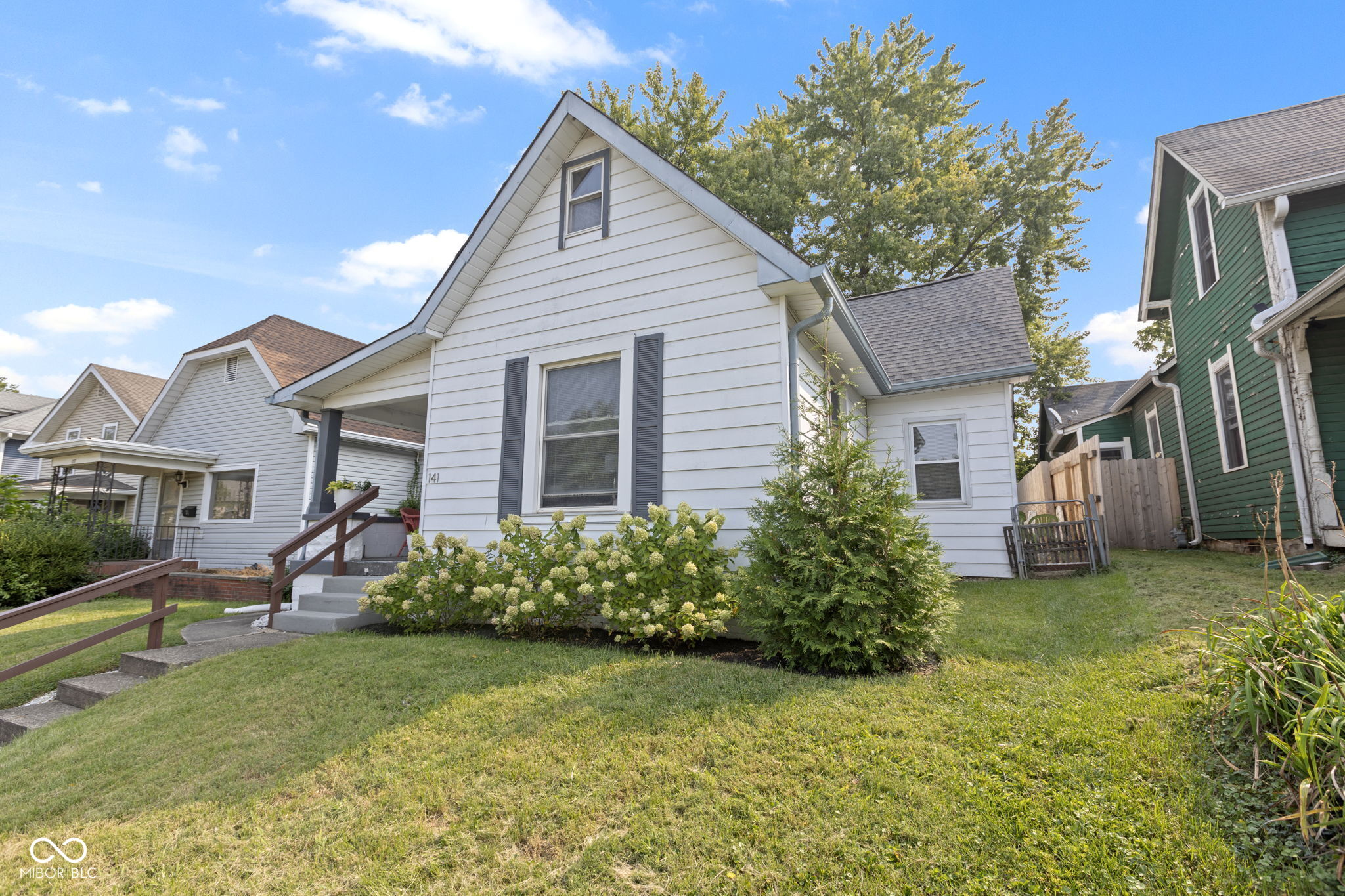 141 S Hawthorne Lane Indianapolis IN 46219