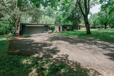4888 Kessler View Drive Indianapolis IN 46220
