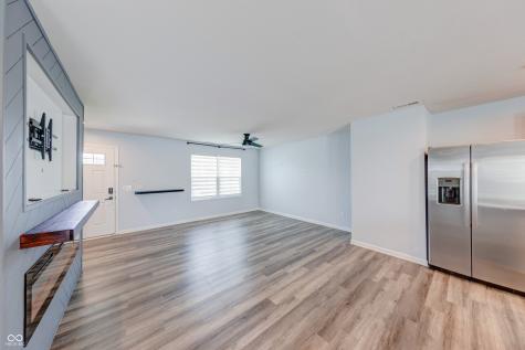 9758 Oak Grove Drive Pendleton IN 46064