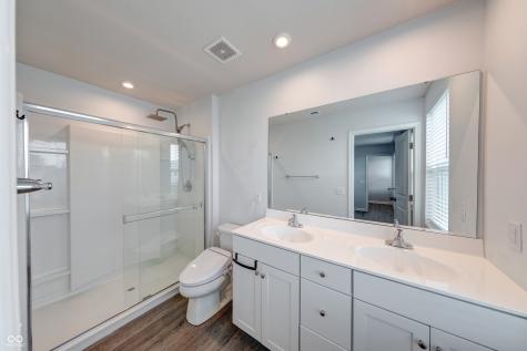 9758 Oak Grove Drive Pendleton IN 46064
