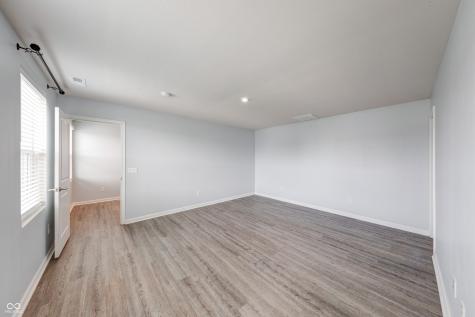 9758 Oak Grove Drive Pendleton IN 46064