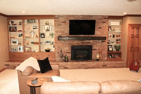 1 Locust Hill Crawfordsville IN 47933
