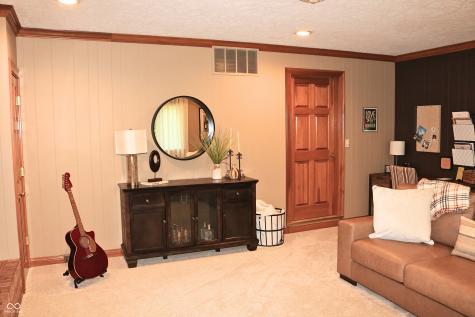 1 Locust Hill Crawfordsville IN 47933
