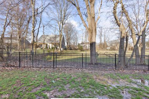 7824 Chesapeake Drive W Indianapolis IN 46236
