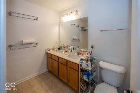15935 Eastpark Court Noblesville IN 46060