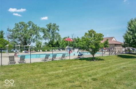 5833 High Grass Lane Indianapolis IN 46235