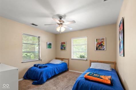 1602 Kessler Boulevard East Drive Indianapolis IN 46220