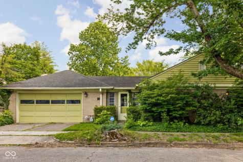 1602 Kessler Boulevard East Drive Indianapolis IN 46220