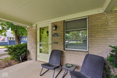 1602 Kessler Boulevard East Drive Indianapolis IN 46220