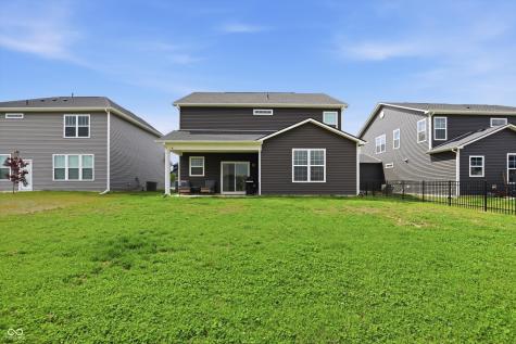 6768 Seabiscuit Road Whitestown IN 46075