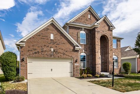 6153 Silver Maple Way Zionsville IN 46077
