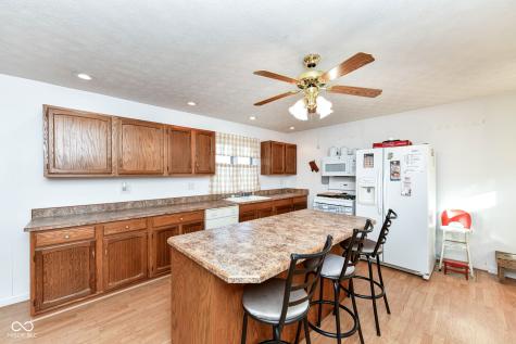 229 N 5th Street Elwood IN 46036