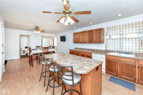 229 N 5th Street Elwood IN 46036