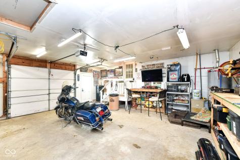 229 N 5th Street Elwood IN 46036