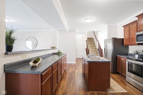 5938 Meadowview Drive Whitestown IN 46075
