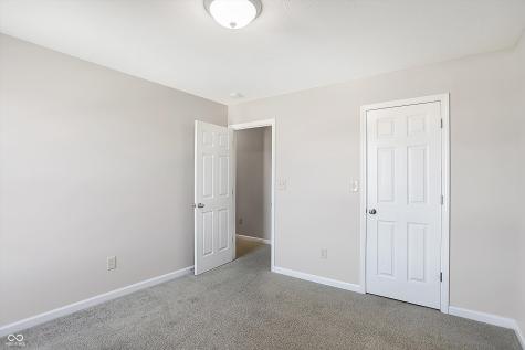 5938 Meadowview Drive Whitestown IN 46075