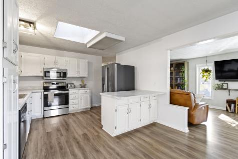 15030 Little Eagle Creek Avenue Zionsville IN 46077