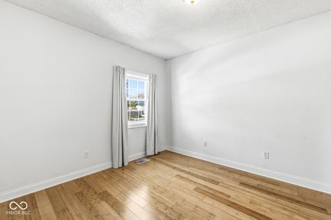 1329 Spruce Street Indianapolis IN 46203