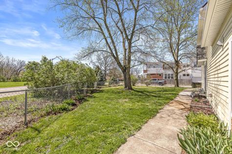 1329 Spruce Street Indianapolis IN 46203