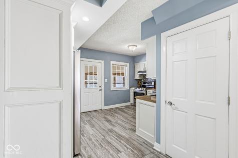 1329 Spruce Street Indianapolis IN 46203