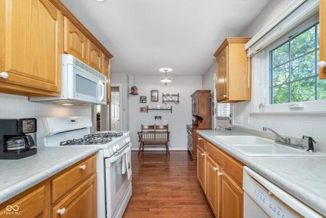 7332 Hoover Road Indianapolis IN 46260