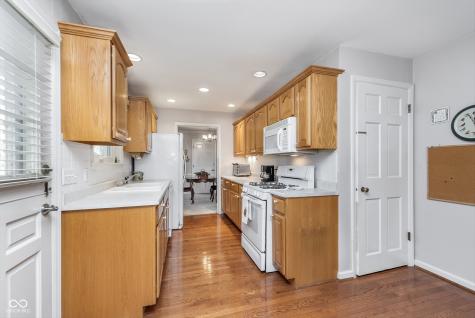 7332 Hoover Road Indianapolis IN 46260