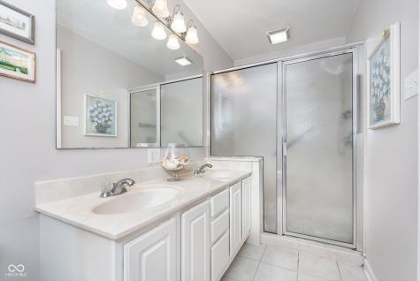 7332 Hoover Road Indianapolis IN 46260