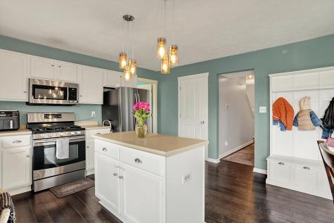 6624 Lakestone Court Indianapolis IN 46237