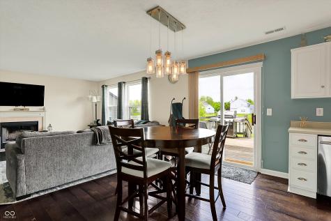 6624 Lakestone Court Indianapolis IN 46237