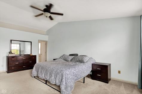 6624 Lakestone Court Indianapolis IN 46237