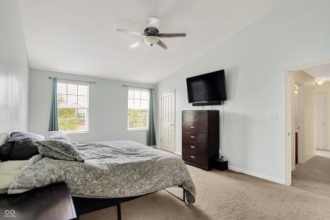 6624 Lakestone Court Indianapolis IN 46237
