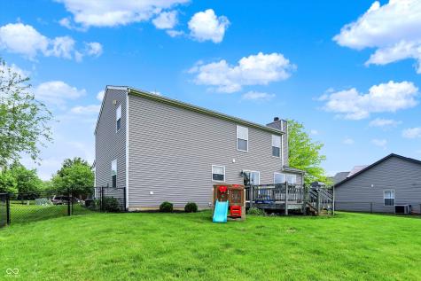 6624 Lakestone Court Indianapolis IN 46237