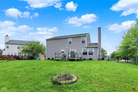 6624 Lakestone Court Indianapolis IN 46237
