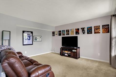 6624 Lakestone Court Indianapolis IN 46237