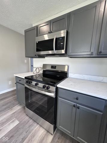 960 S St Clair Street Martinsville IN 46151