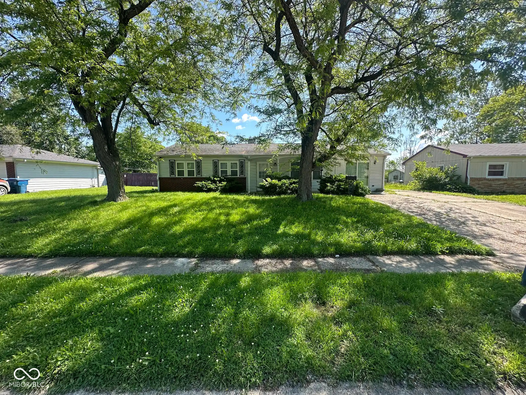 3155 Roseway Drive Indianapolis IN 46226