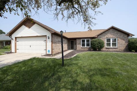 1543 Warren Lake Court Indianapolis IN 46229