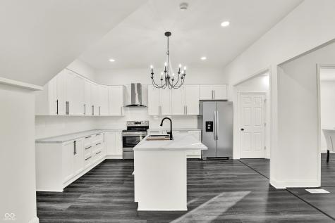 715 S Anderson Street Elwood IN 46036