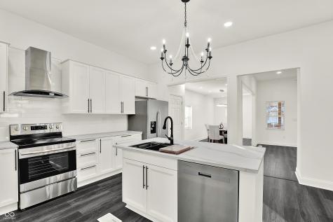 715 S Anderson Street Elwood IN 46036