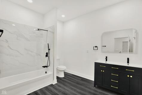 715 S Anderson Street Elwood IN 46036