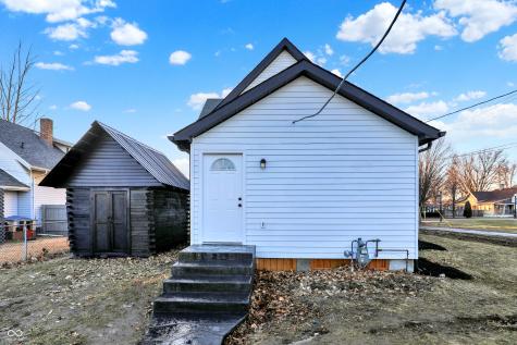 715 S Anderson Street Elwood IN 46036