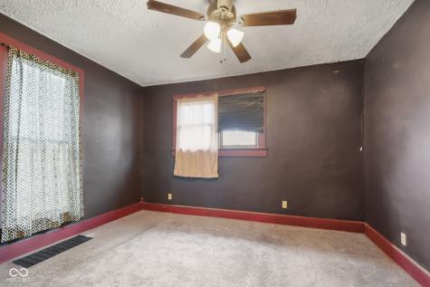 410 W 10th Street Anderson IN 46016