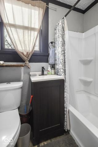 410 W 10th Street Anderson IN 46016