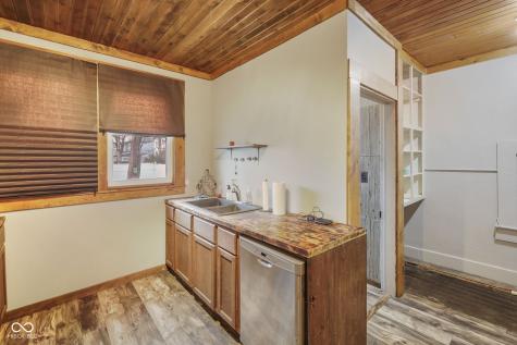410 W 10th Street Anderson IN 46016