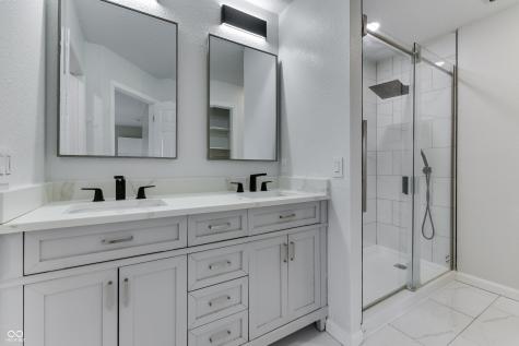 2886 Fieldstone Court Franklin IN 46131
