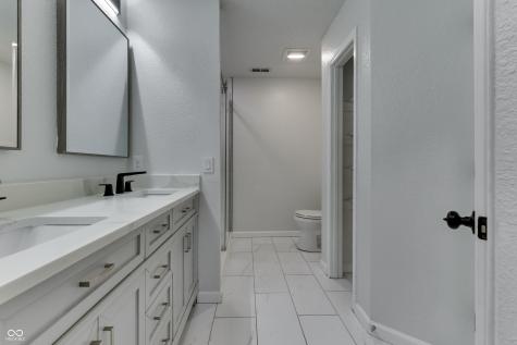 2886 Fieldstone Court Franklin IN 46131