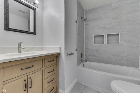 2886 Fieldstone Court Franklin IN 46131
