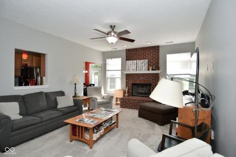 5312 Sandwood Drive Indianapolis IN 46235
